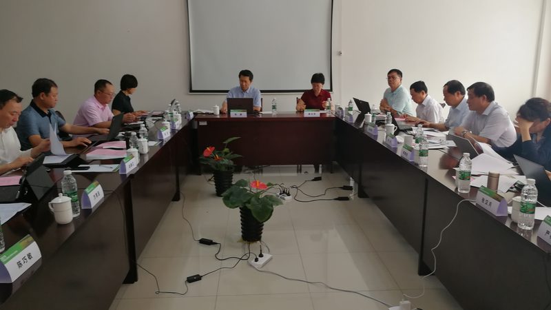 精密冲压设备：优缺点解析及选型建议